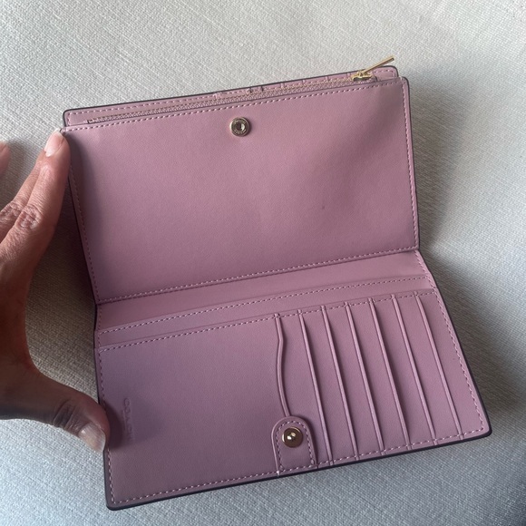 NWT Pink Mauve Coach wallet - Picture 2 of 5
